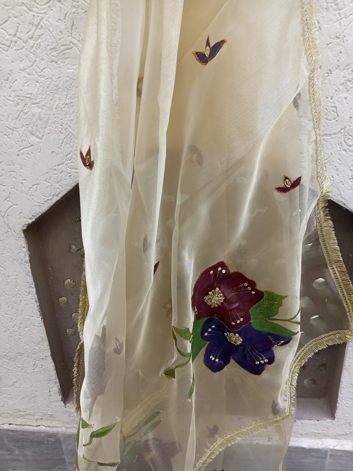 Handpainted organza dupata