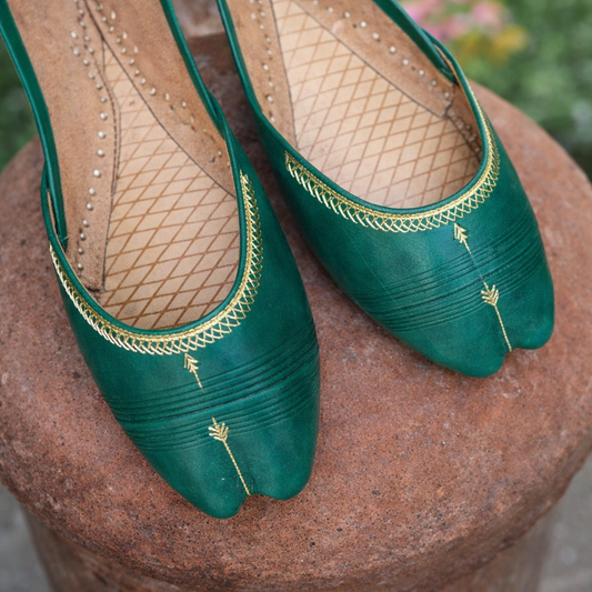 Green  casual Khussa