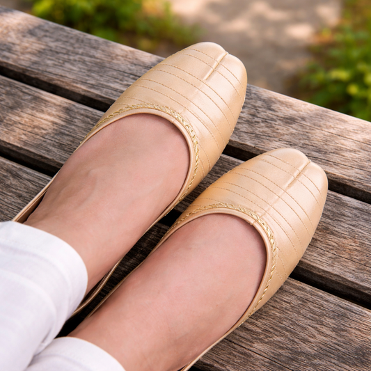 Beige casual Khussa