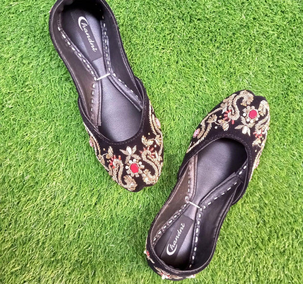 CHF_352_ Black Khussa