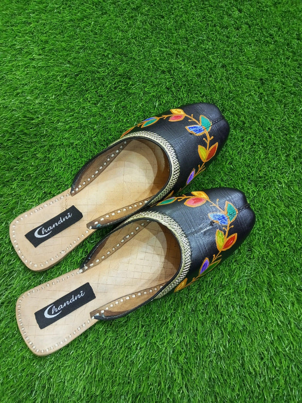 CHP_404_Black Backless Hand Painted  Khussa