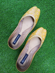 CHP_403_Yellow Hand Painted  Khussa