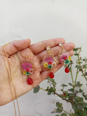Flat Pressed Resin Preserved Multi Flower Round  Pendant and Earring Set
