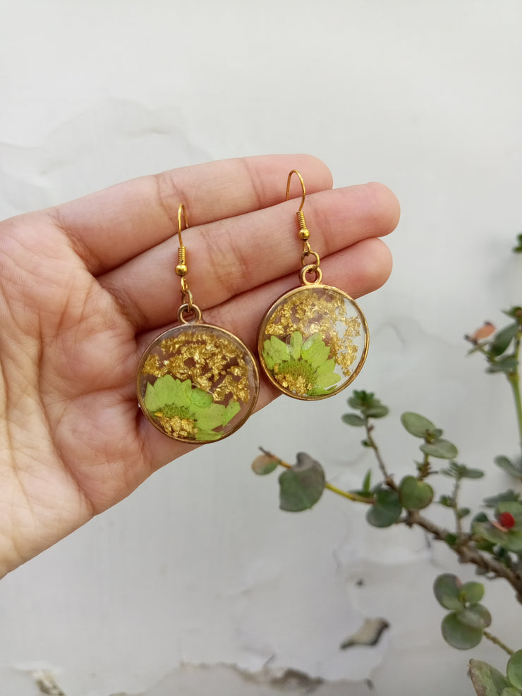 RESIN PRESERVED FRESH FLOWER  EARRINGS