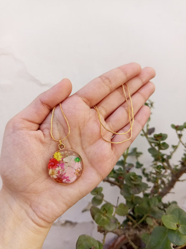 Flat Pressed Resin Preserved Multi  Flower Transparent Pendant and  Jhumka Set
