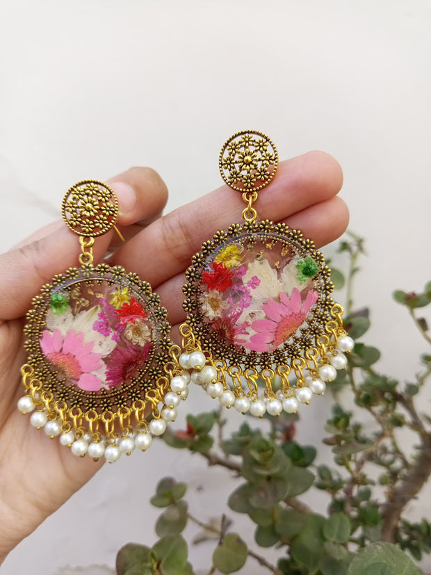 Flat Pressed Resin Preserved Multi  Flower Transparent Pendant and  Jhumka Set