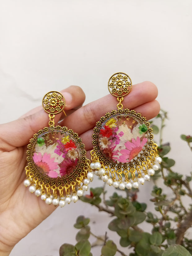 Flat Pressed Resin Preserved Multi  Flower Transparent Pendant and  Jhumka Set