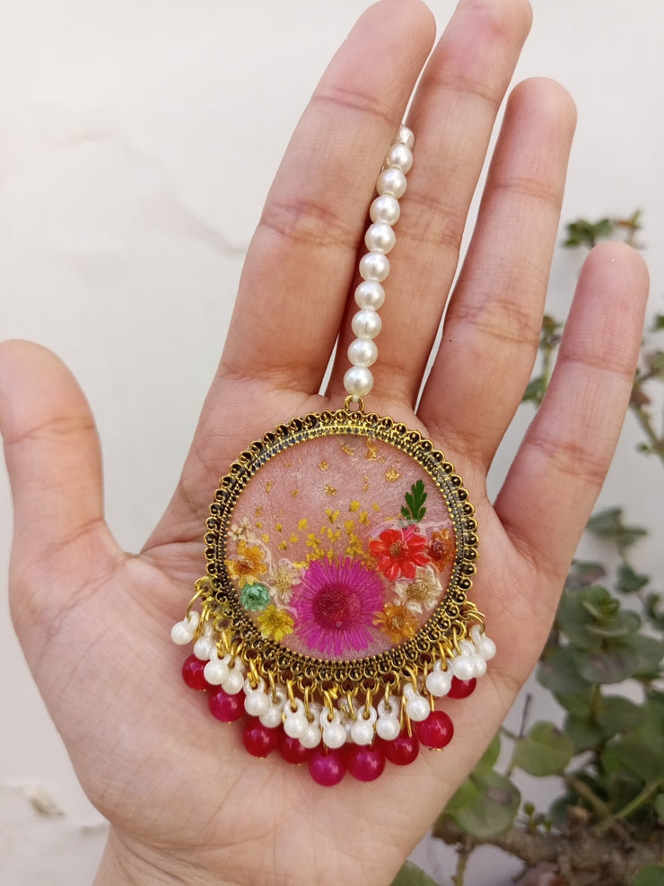 Flat Pressed Resin Preserved Multi  Flower Pink Base Bindiya