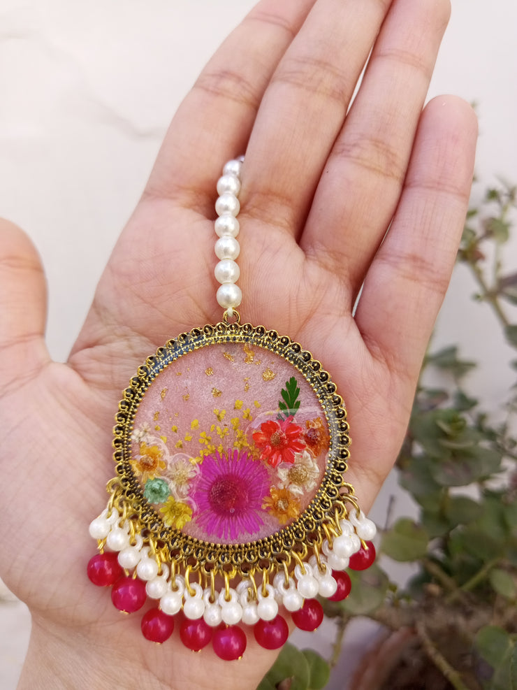 Flat Pressed Resin Preserved Multi  Flower Pink Base Bindiya