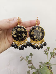 Flat Pressed Resin Preserved Baby Breaths Flower Black  Pearls Hanging  Earrings