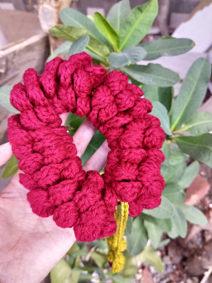 Handmade Crochet rose  Gajra ( 1 piece)
