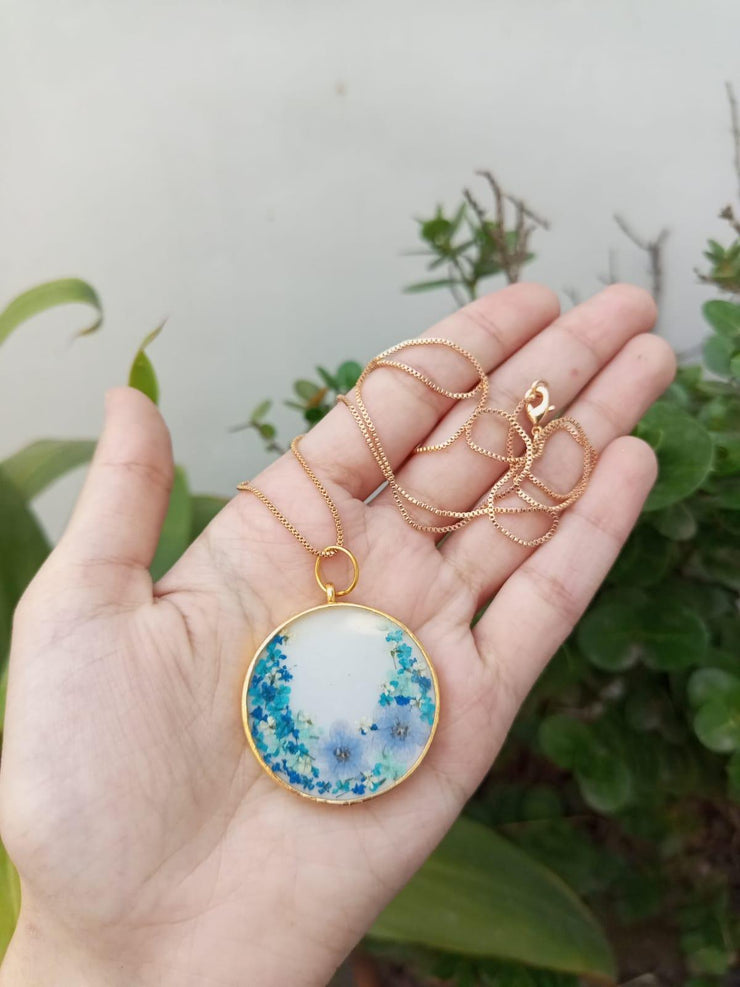 FLOWER ROUND PENDENT(WITH CHAIN)