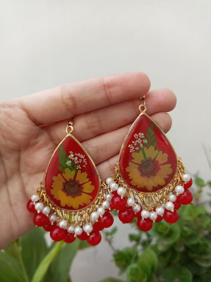 RESIN PRESERVED FLOWER DROP  EARRINGS