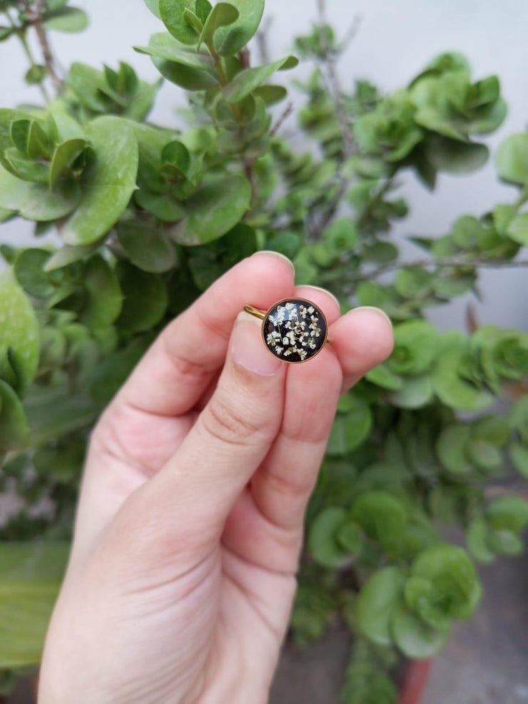 Flat Pressed Resin Preserved Fresh flower Charms Epoxy Dried Flower Black  Jhumka , Pendent and Ring  set