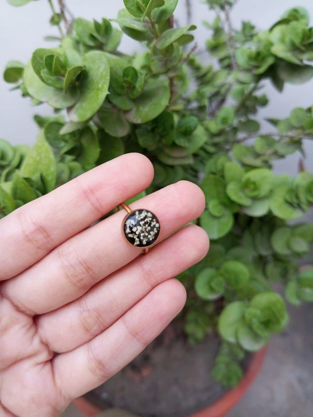 Flat Pressed Resin Preserved Fresh Petal Charms Epoxy Dried Flower Black  Ring jewelry