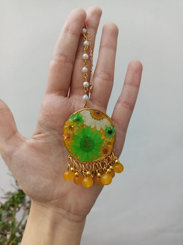 Flat Pressed Resin Preserved Fresh Petal Charms Epoxy Dried Flower Mehandi Theme  Bindiya