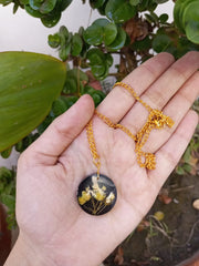 RESIN PRESERVED BABY BREATH FLOWER BLACK  PENDENT