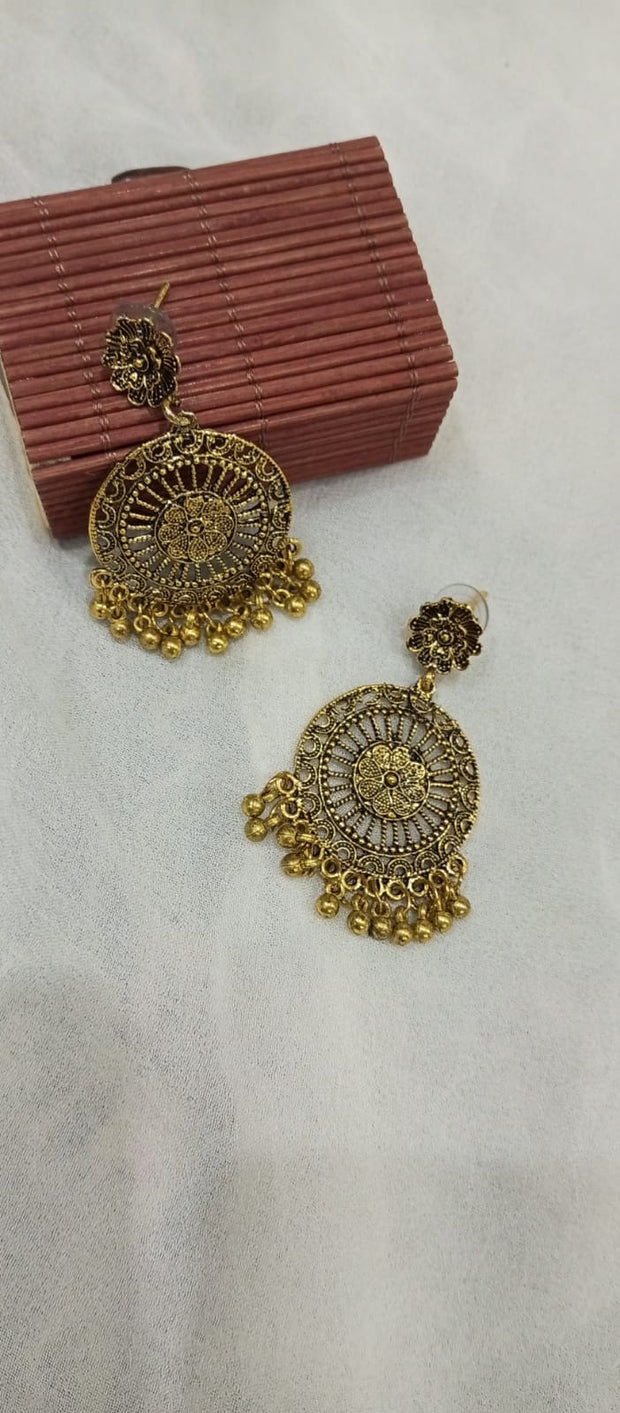 Round Studs  Earrings