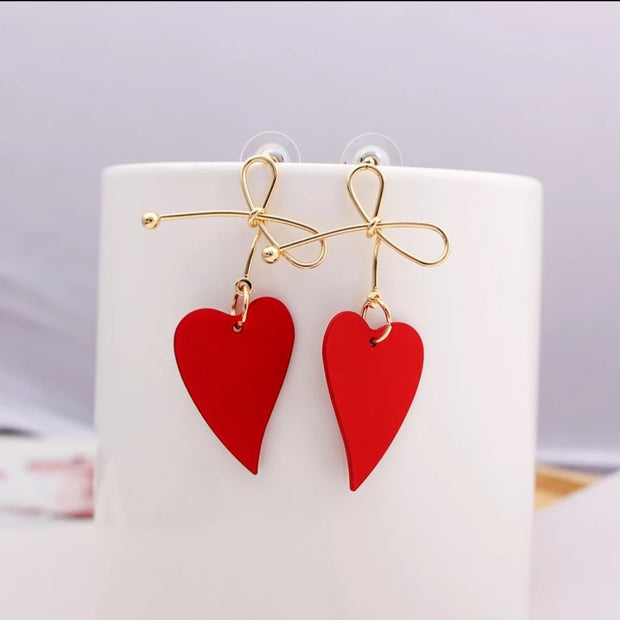 Tie Heart Shape Earrings