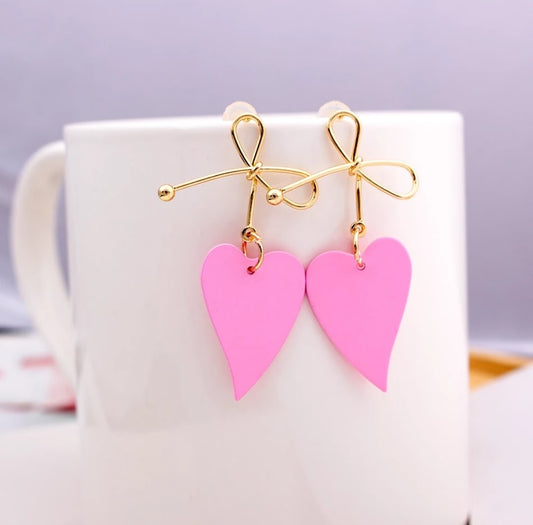 Tie Heart Shape Earrings
