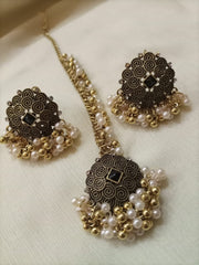 Bindiya and Earrings Set