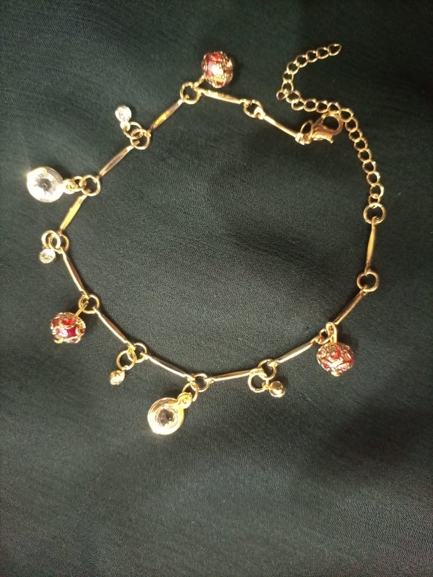 Chain Style Bracelet With Hanging Charms