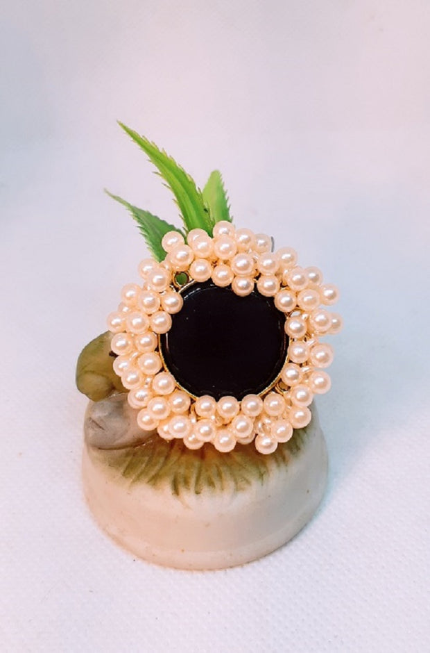 Pearls  Ring ( adjustable)