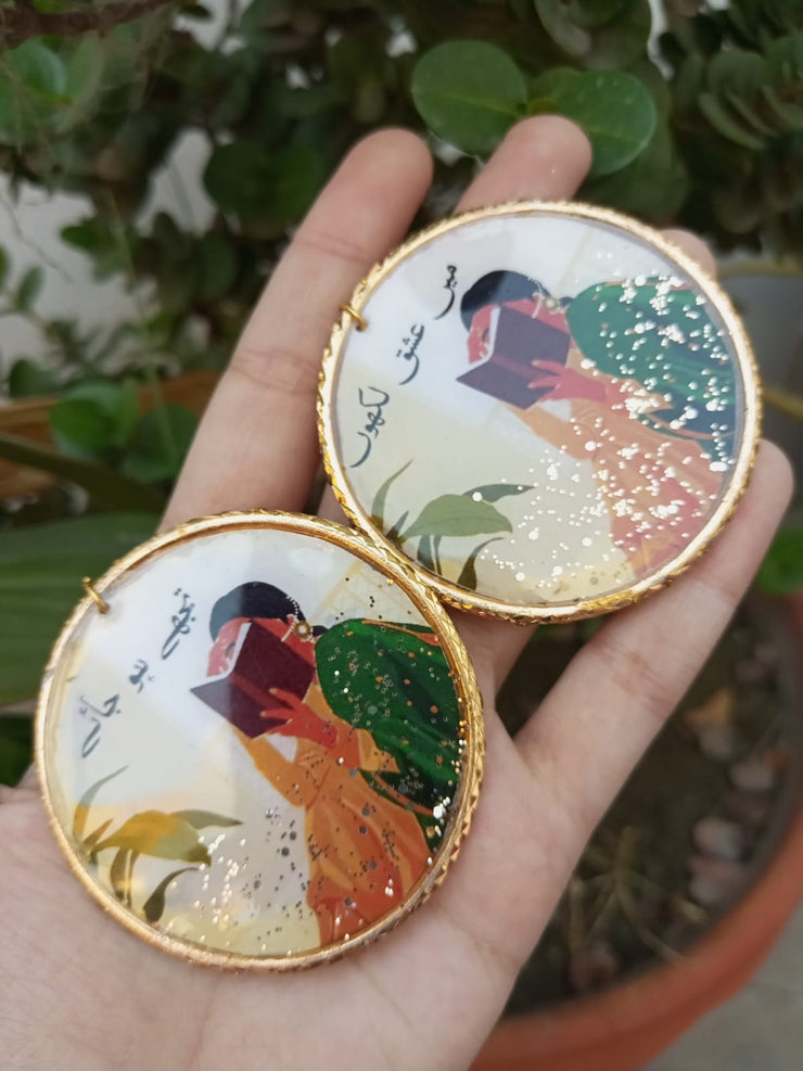 PRSERVE PAINTING IN BANGLE EARRINGS WITH POETRY