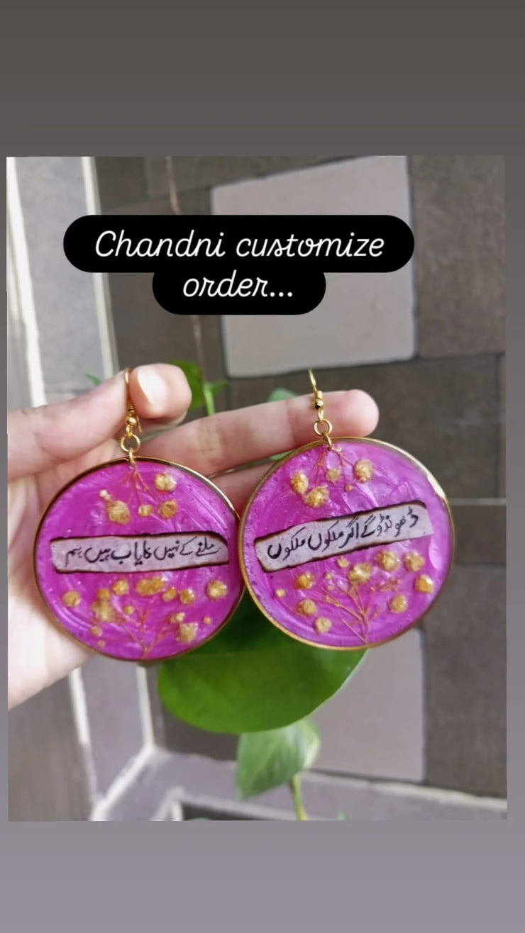 preserve white babybreath flower in bangle earrings with poetry