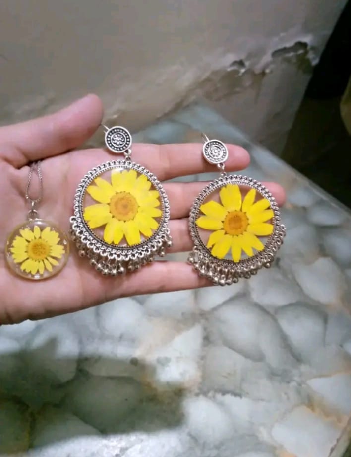 preserve yellow daisy  flower in jhumka  and pendant