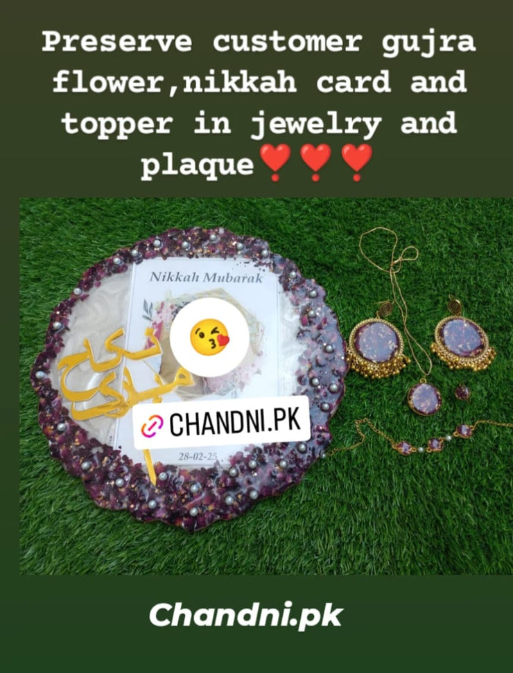 prserve nikkah  card ,topper and gujra flower   in palque and jewlery set