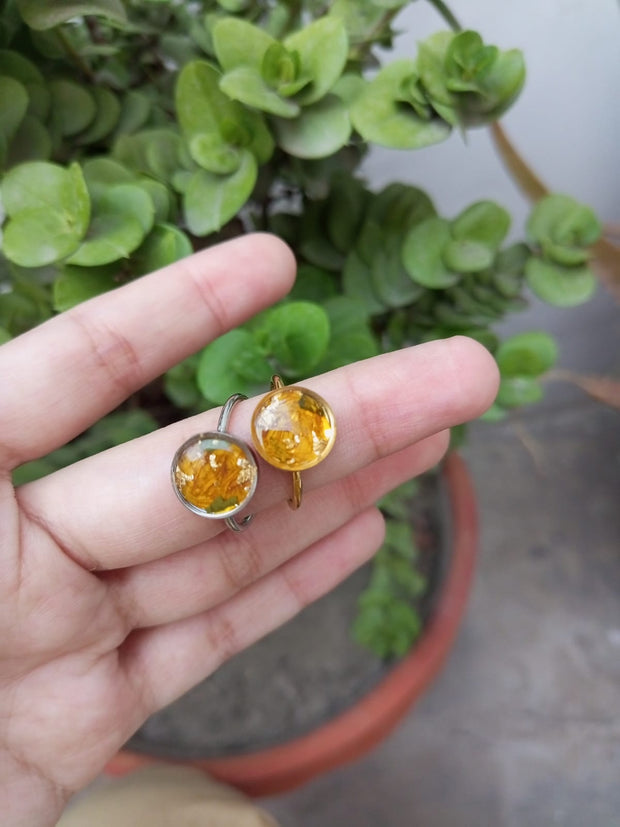 RESIN PRESERVED FRESH CRUSH SUNFLOWER RING