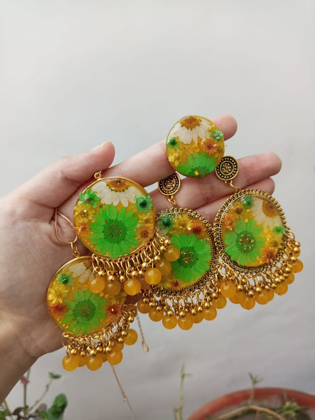 Flat Pressed Resin Preserved Fresh Petal Charms Epoxy Dried Flower Mehandi Theme  Jhumka ,Ring,Pendent And Bindiya  Full Set
