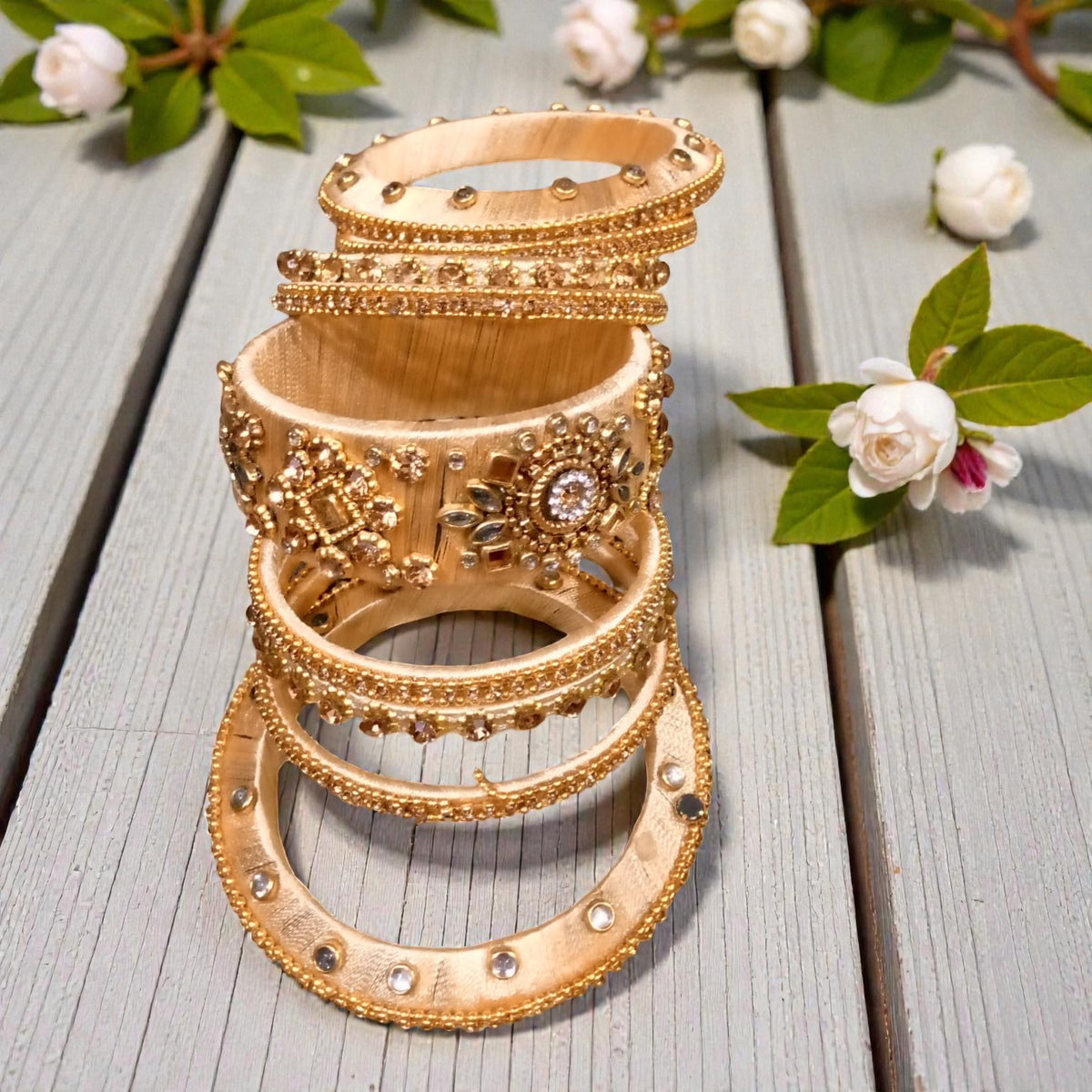 Zar-e-Noor Bridal Bangles Set