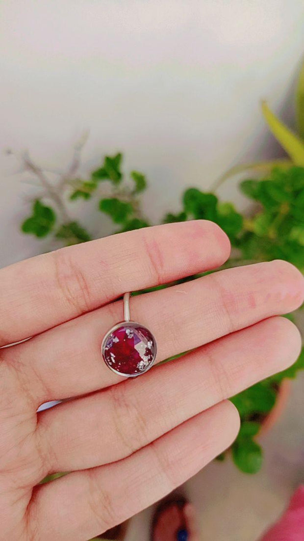 RESINE PRESERVED ROSE PETAL CRUSH  SILVER RING