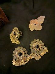 Earring and Ring Set Gold