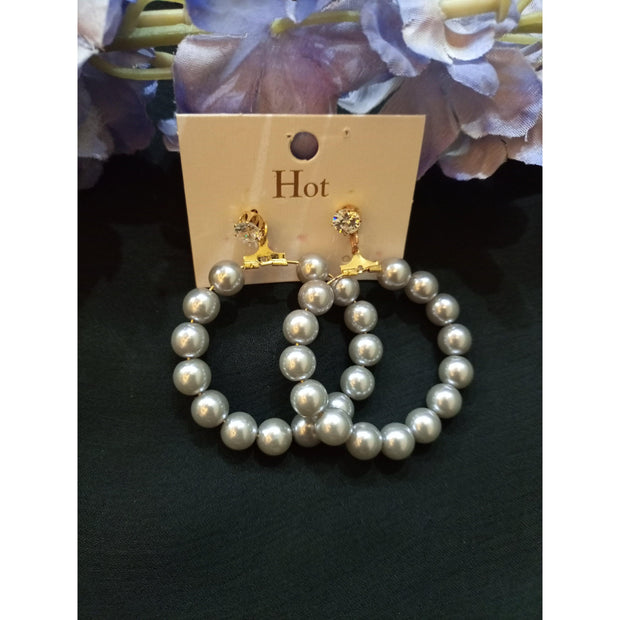 Pearls Hoop Earrings