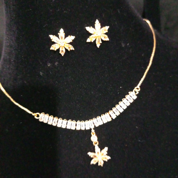 Necklace 1 Carrat Gold Set