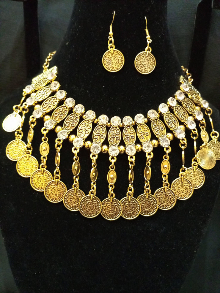 Golden Antique Necklace Set