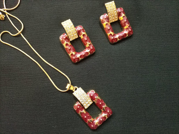 Pendent Necklace with Earrings